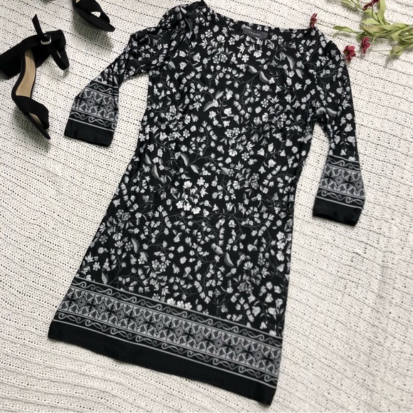 Primark Size 6 Black White Floral Stretch Dress LBD Office Teacher 3/4 sleeve - Picture 1 of 10